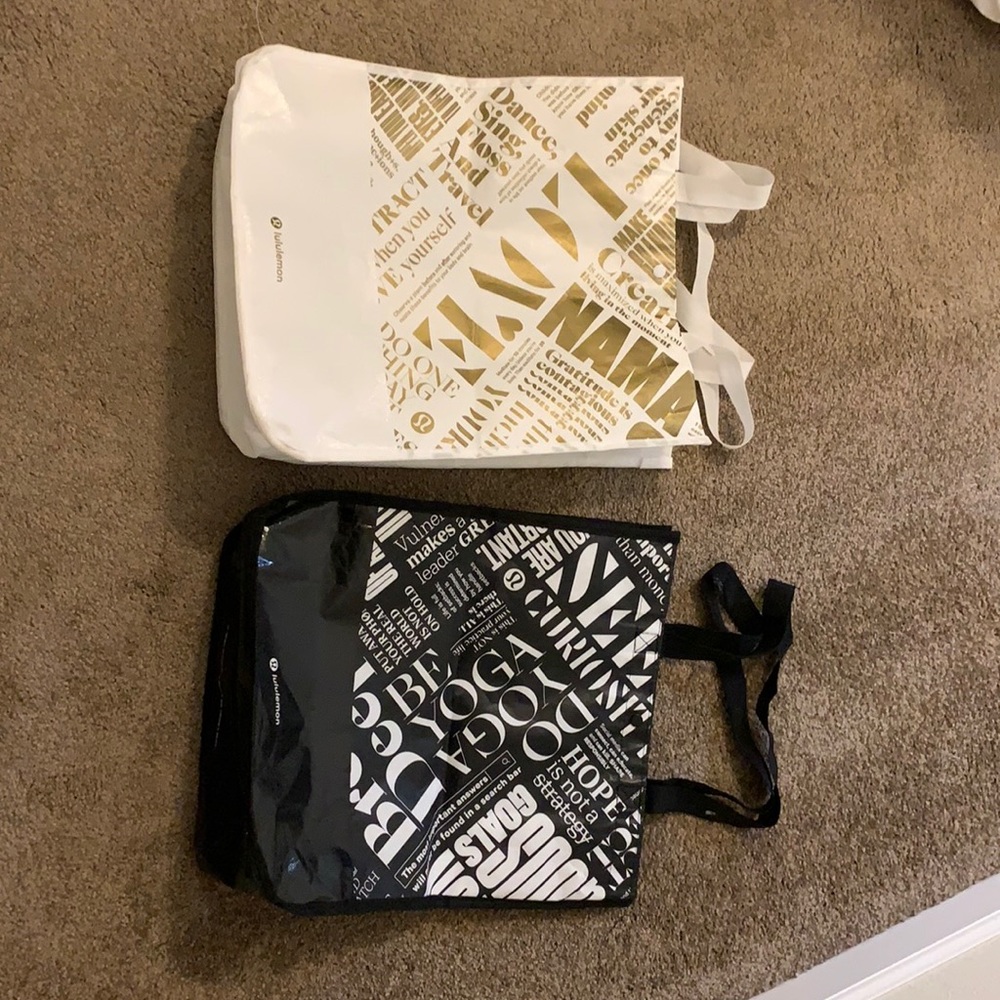 Lululemon large tote bags